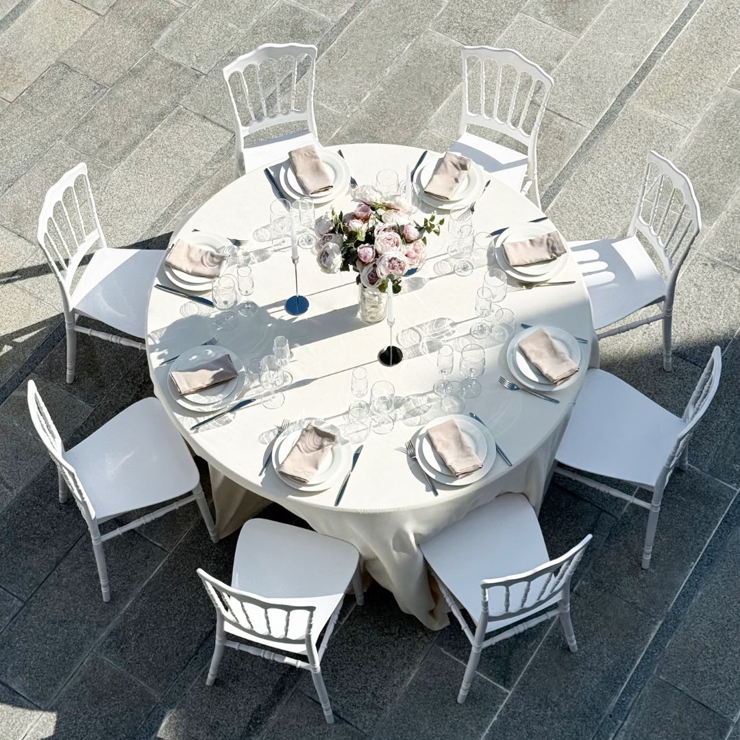 ინვენტარის გაქირავება  (სკამი,მაგიდა,ტენტი და სხვა)